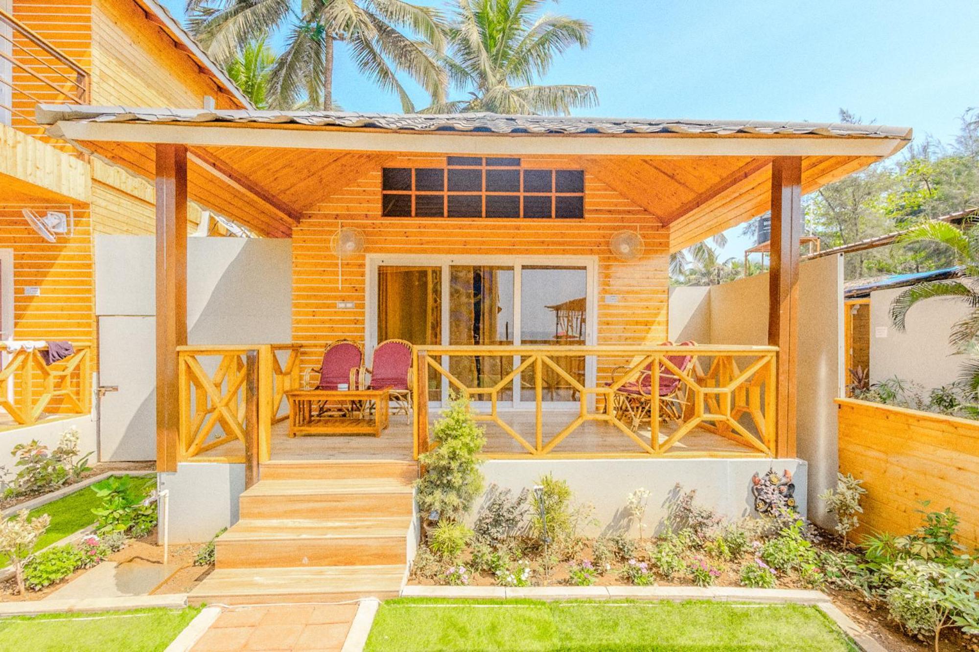 The O2H Agonda Beach Resort Ngoại thất bức ảnh