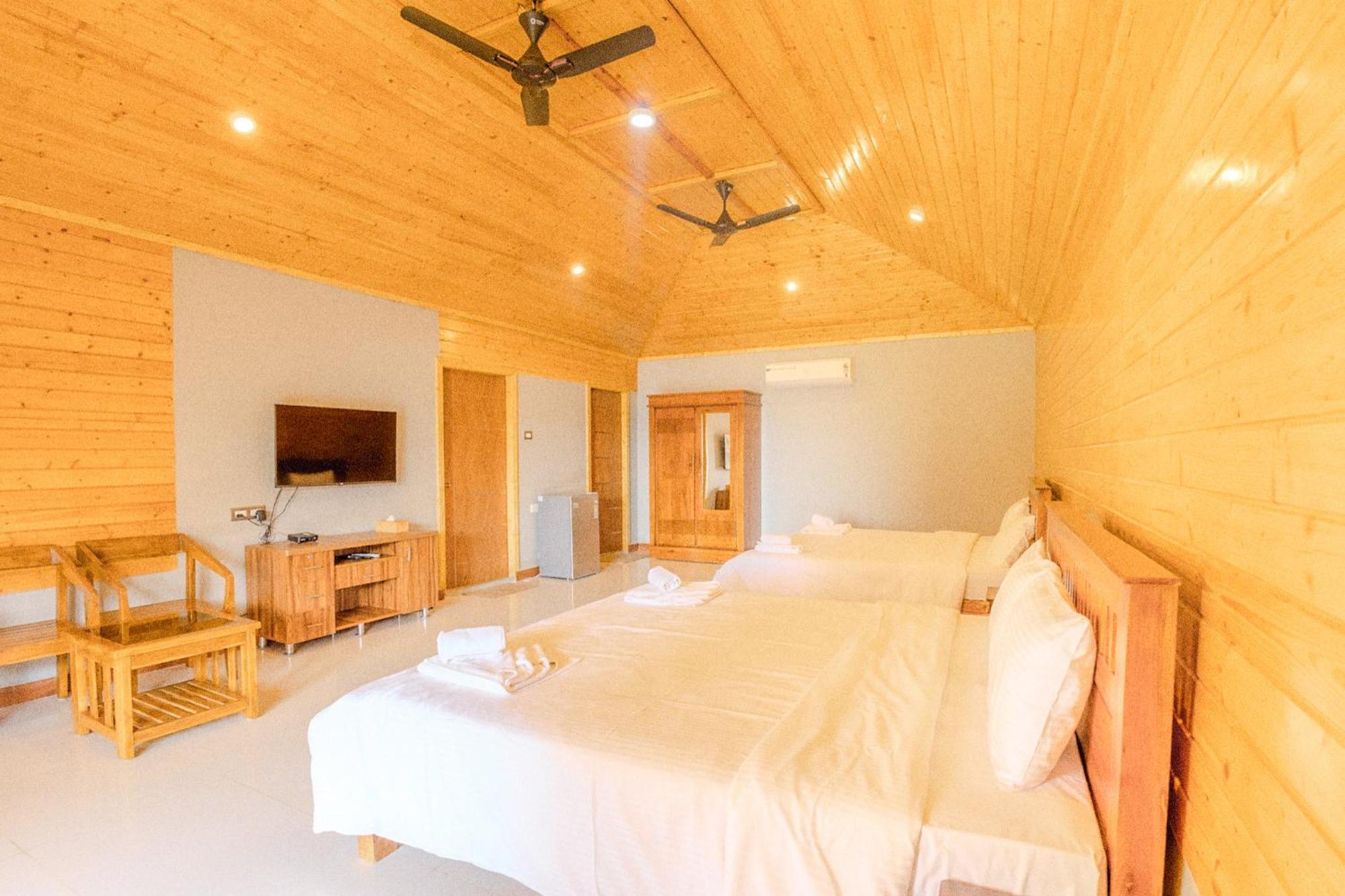 The O2H Agonda Beach Resort Ngoại thất bức ảnh
